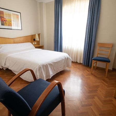 Hotel Bracamonte Пеньяранда-де-Бракамонте Экстерьер фото