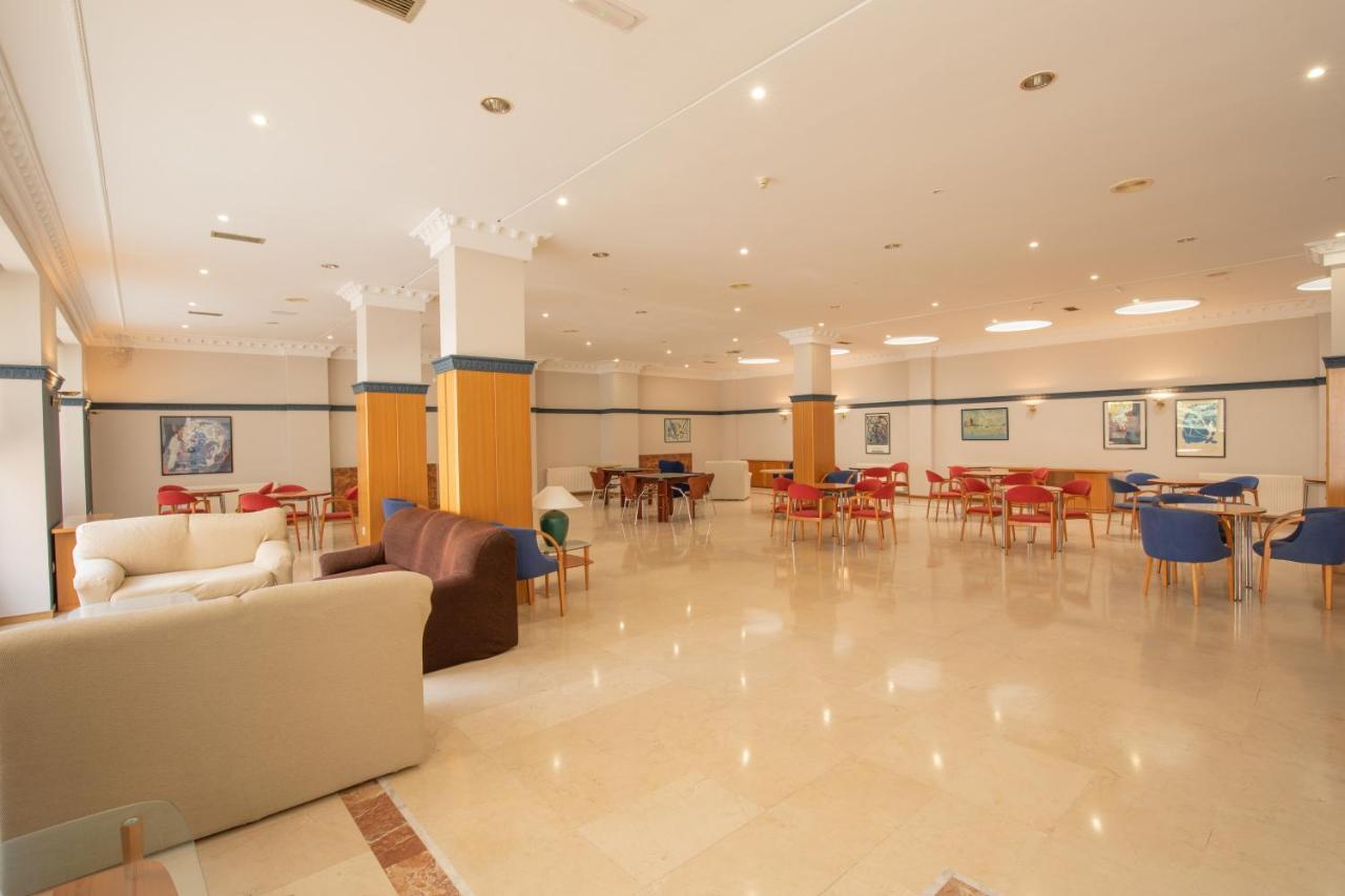 Hotel Bracamonte Пеньяранда-де-Бракамонте Экстерьер фото