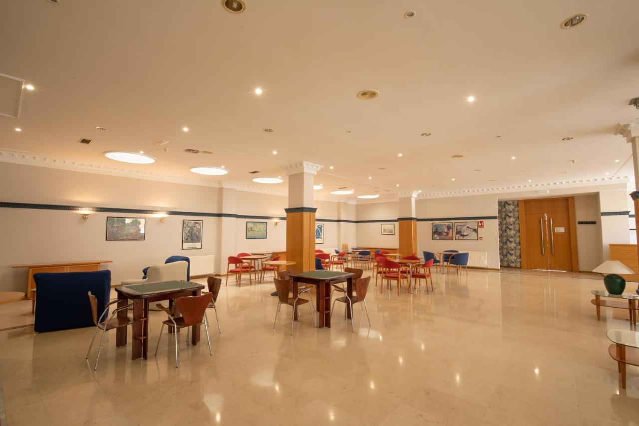 Hotel Bracamonte Пеньяранда-де-Бракамонте Экстерьер фото